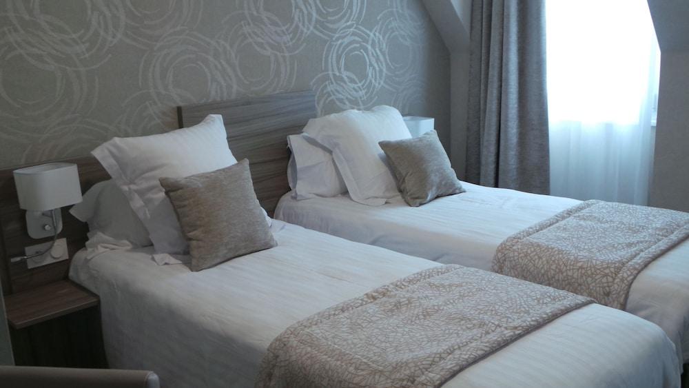 Hotel De Brunville & Spa バイユー エクステリア 写真